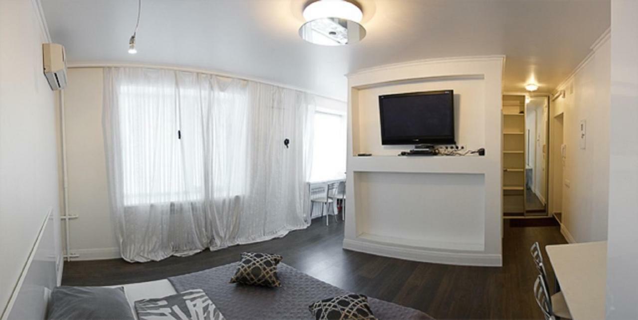 Great Studio Near The Pechersk Kyiv Exterior photo